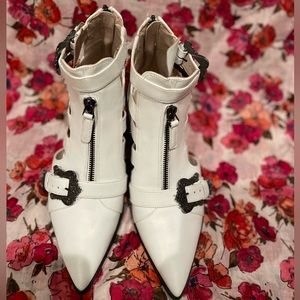 Women’s Western Booties